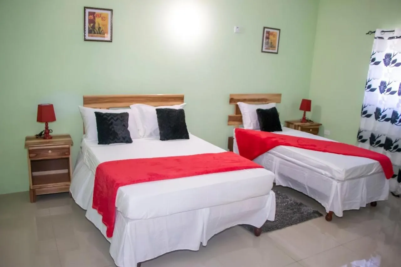 The Hamilton'S Nature Villa Clarks Town